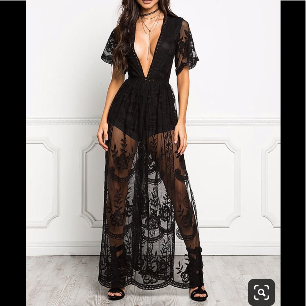 Black lace maxi